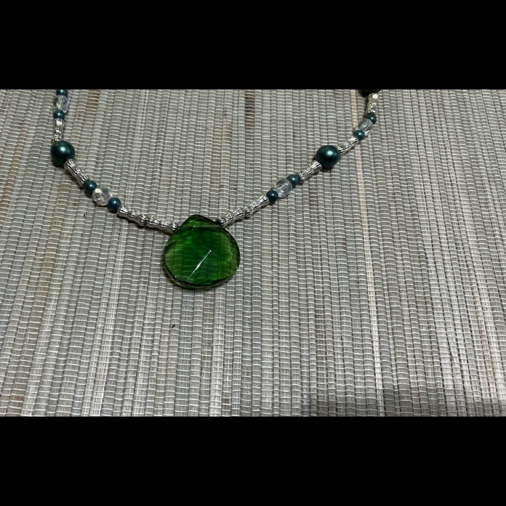 Silver plated necklace green glass beads